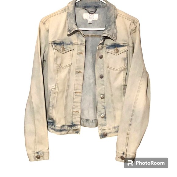 TIME AND TRU Womens Denim Jean Jacket Light Wash Stretch Size L 12-14 EUC - Picture 2 of 8